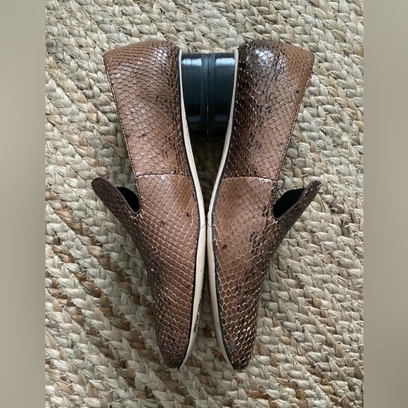 Franco Sarto Snakeskin Loafers W6 - Picture 3 of 8